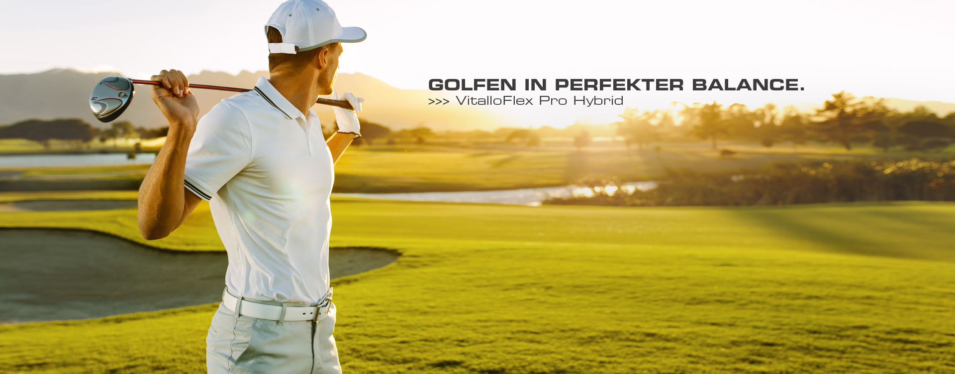 Erst die perfekte Balance des Körpers ermöglicht ein besseres Golfen. Der VitalloFlex Pro Hybrid ist die konsequente Umsetzung aller Bedürfnisse, die Fuß und Körper beim Golfsport an einen Schuh stellen und die Summe all unserer Erfahrungen in jedem Detail.